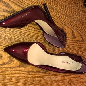 JustFab Burgundy Closed Toe Pumps